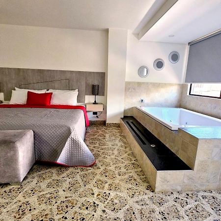 Hotel Ofix Medellin Ngoại thất bức ảnh