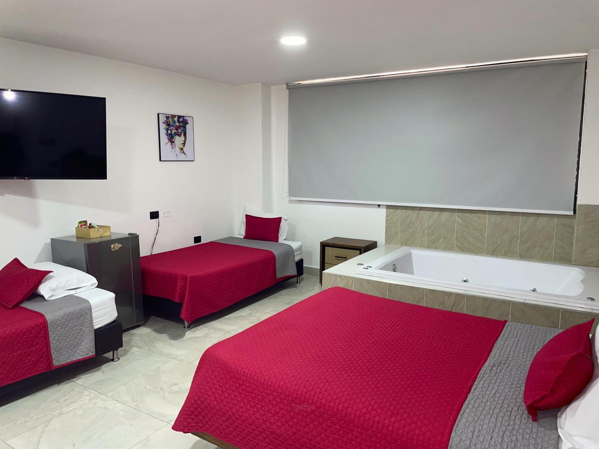 Hotel Ofix Medellin Ngoại thất bức ảnh