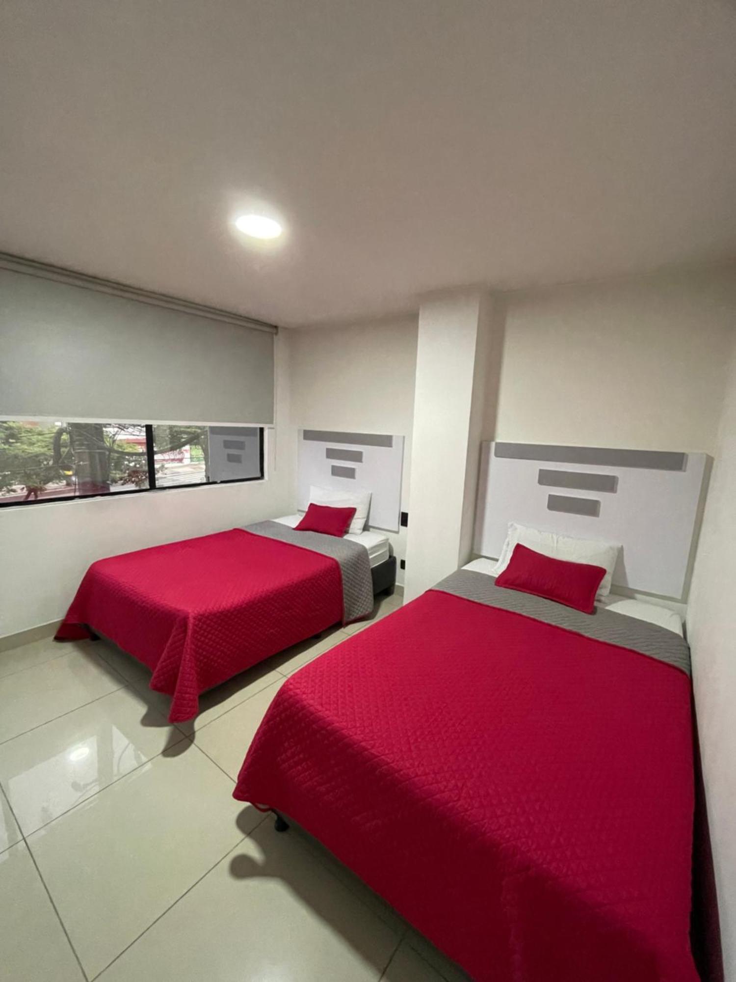 Hotel Ofix Medellin Ngoại thất bức ảnh