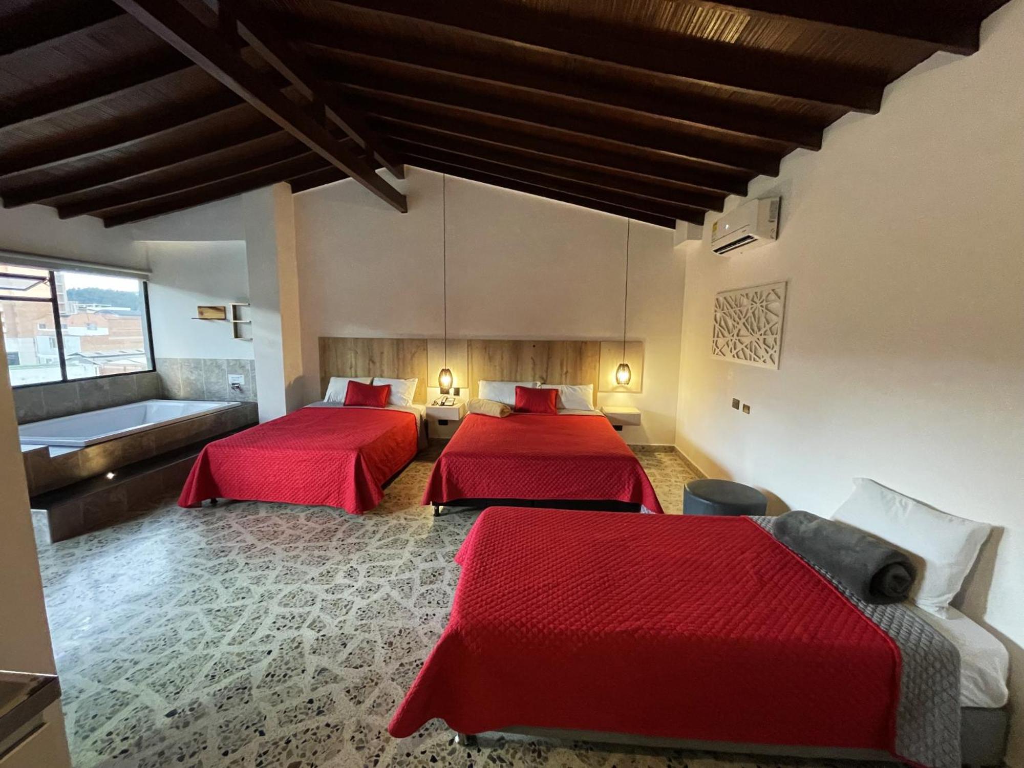 Hotel Ofix Medellin Ngoại thất bức ảnh