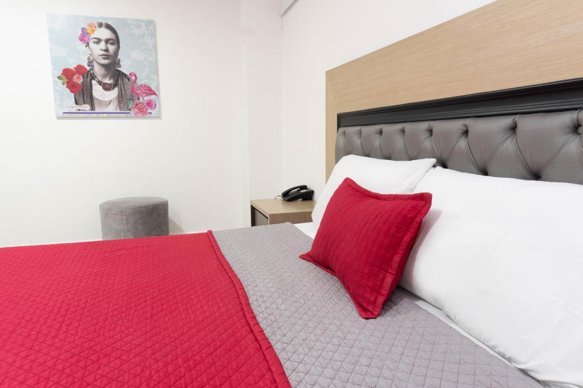 Hotel Ofix Medellin Ngoại thất bức ảnh